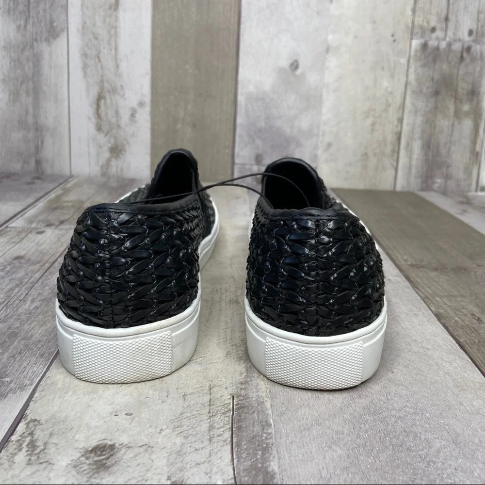 NWOT Steve Madden Black Woven Endy Slip On